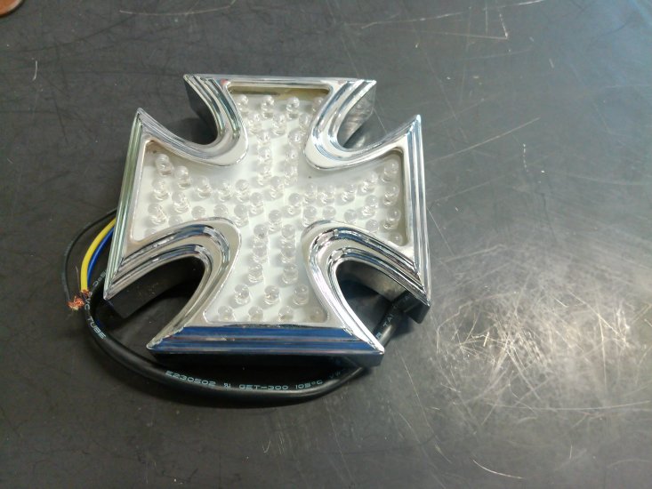 TAIL LIGHT-CLEAR CELTIC