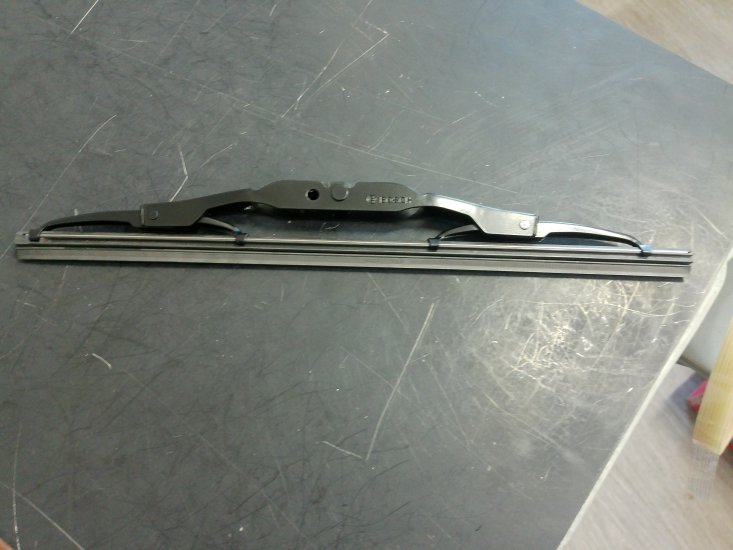 WIPER BLADES-11 IN
