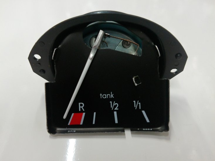 Fuel Gauge, Type 1 68-79, Thin