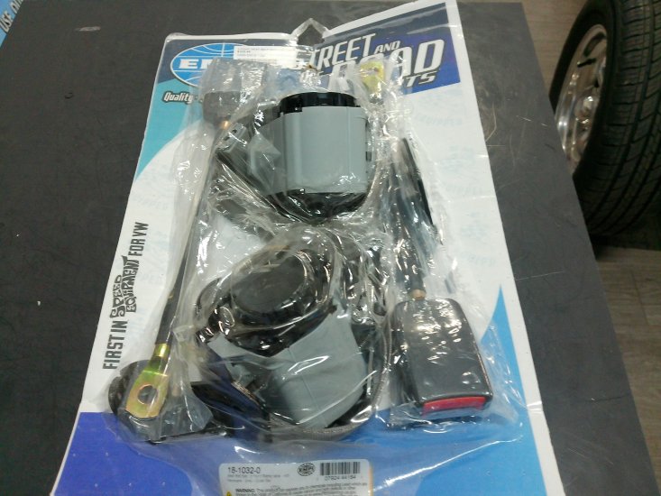 3 POINT SEAT BELT HARNESS GREY