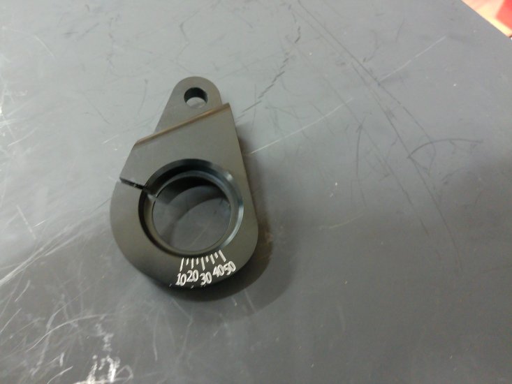 DIST CLAMP W/TIMING MARKS BLK