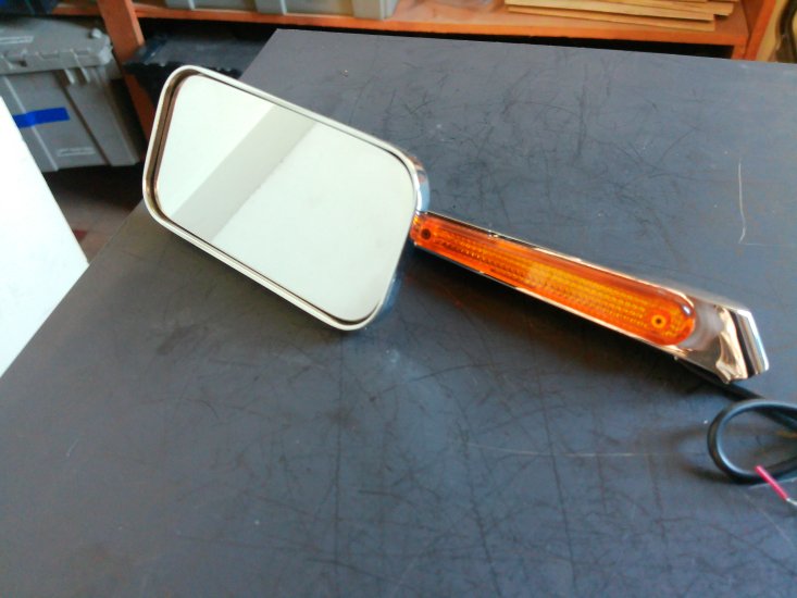 MIRROR RECTANGLE LED CHROME